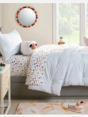 Pillowfort Scatter Dot Airy Blue Twin Duvet Set